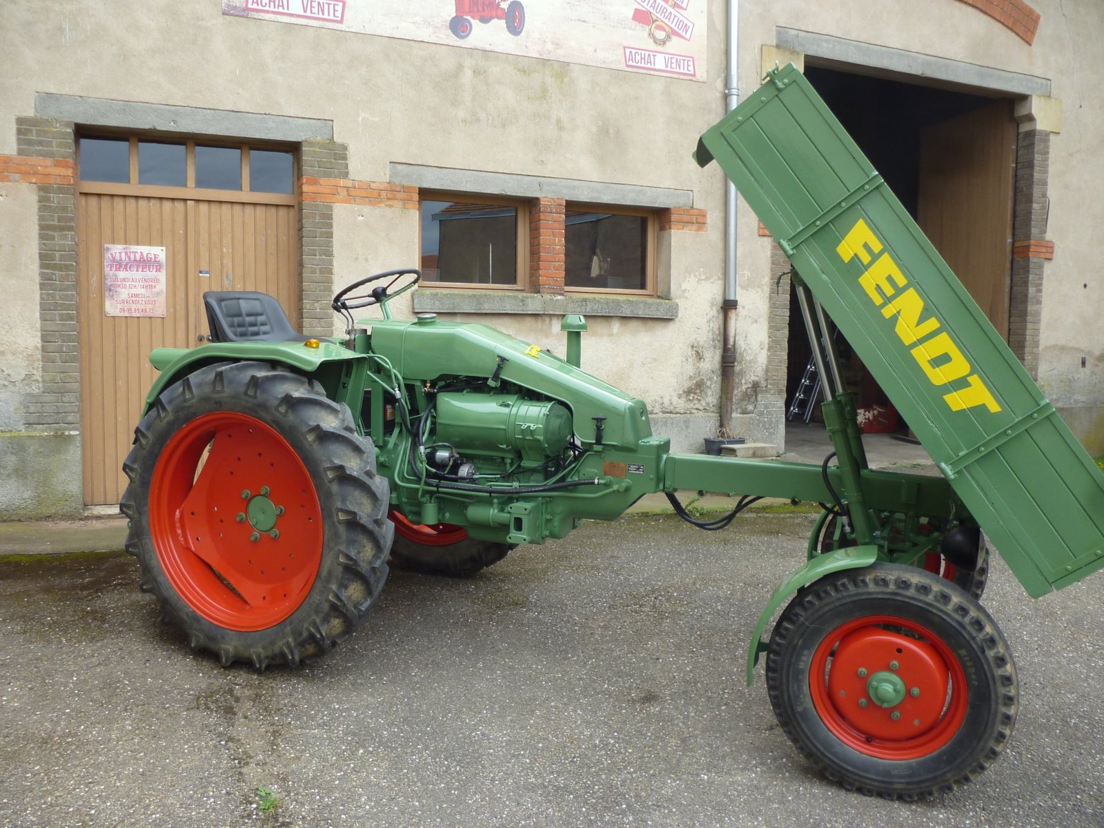 Vintage Tracteur : Réparation, Restaurations de Tracteurs Anciens
